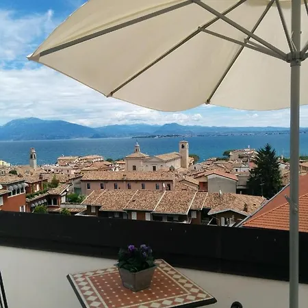 Lovely Studio Apartment With Panoramic View Apartamento